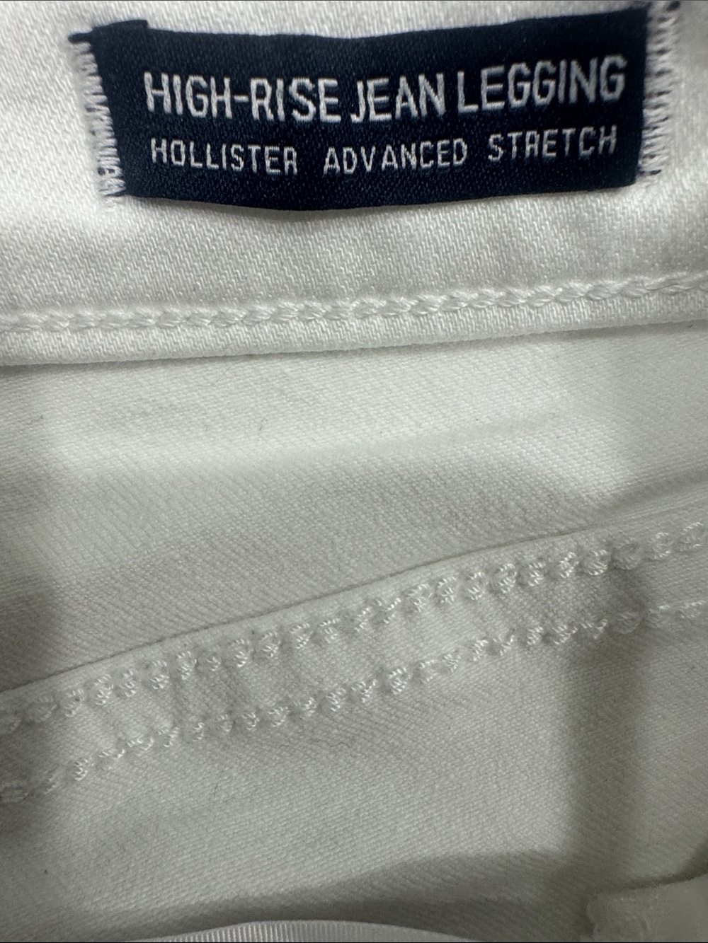 HOLLISTER White High Rise Stretch Jeans 00R W23 L28” EUC KP $50 View 5